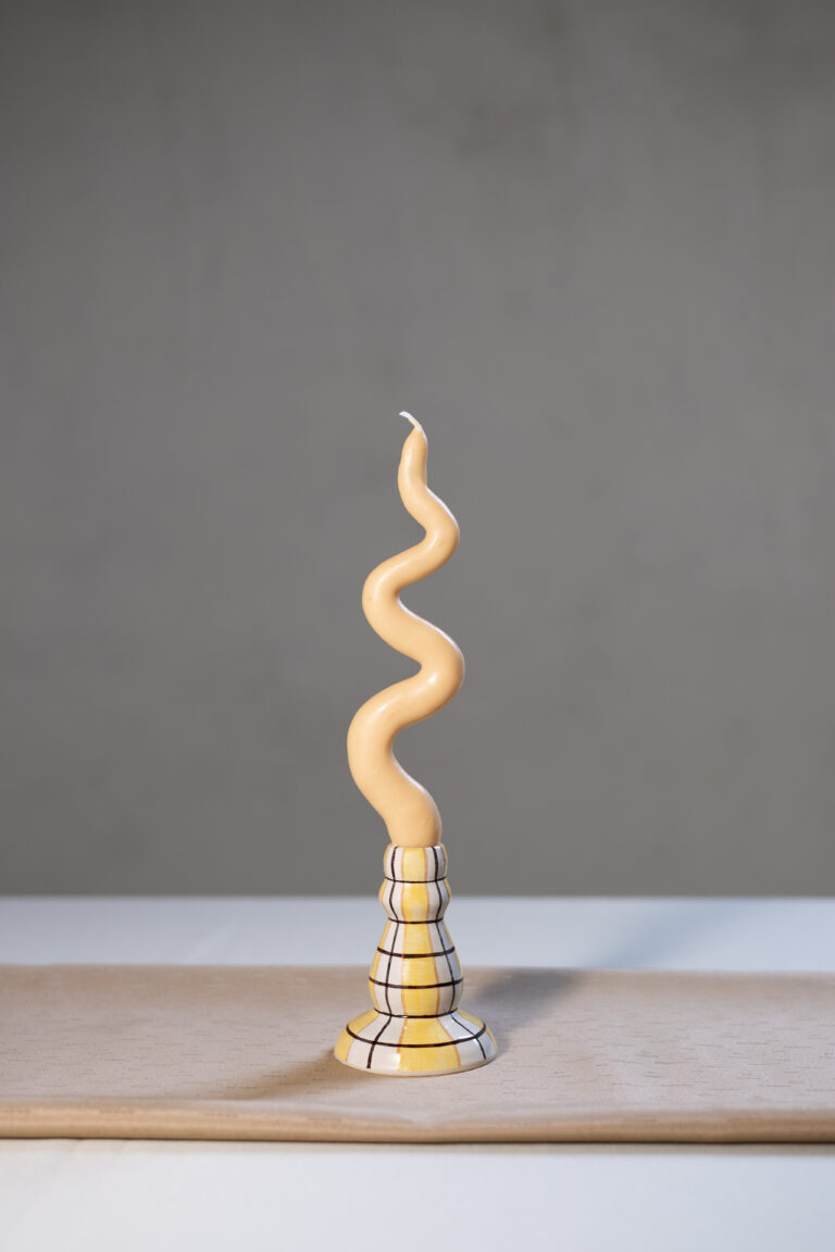 Castiçal Chess P | cor amarelo canário