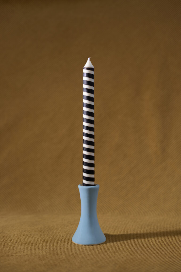 Vela piruilito preto e branco