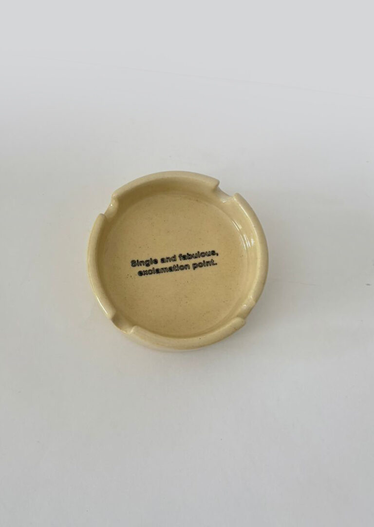 Cinzeiro | cor baunilha